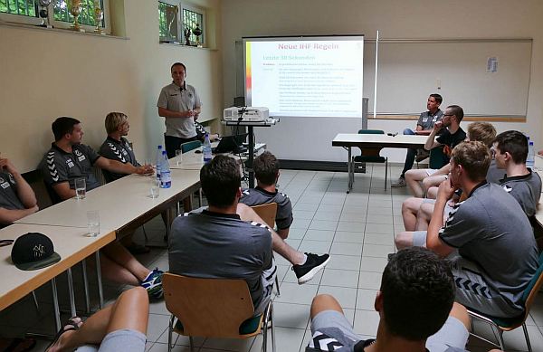 2016 07 25 Regelschulung DHB Handball